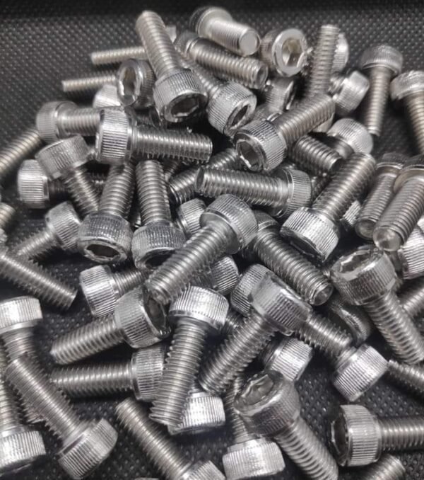 379063937_10223621645393247_1644962348350161518_n